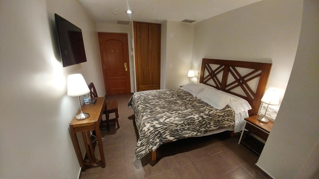La Ciudadela Hotel Barcelona Luaran gambar