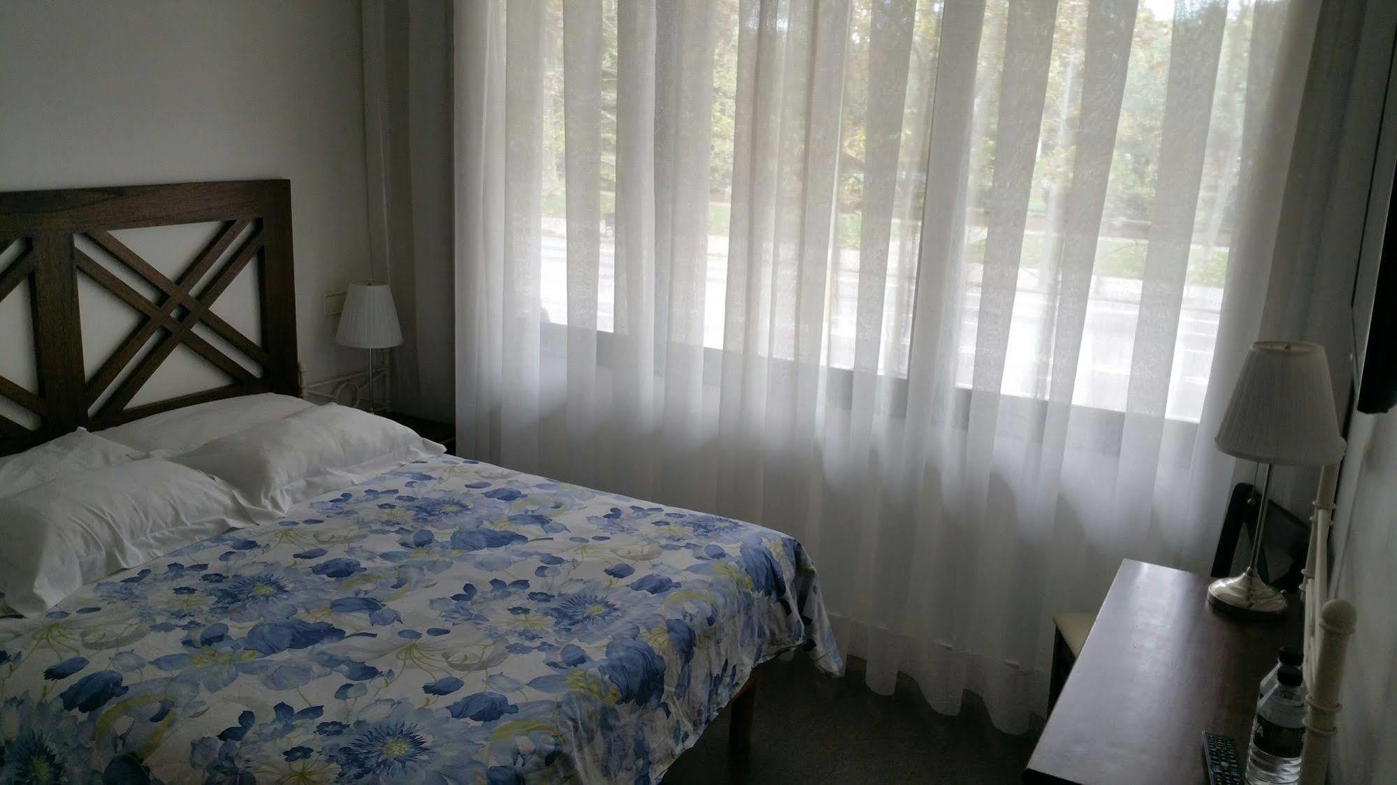La Ciudadela Hotel Barcelona Luaran gambar